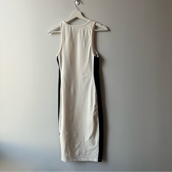 ARITZIA- community midi dress - Picture 2 of 4